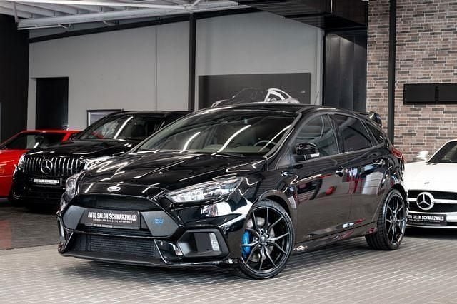 Iridiumschwarz metallic Gebraucht 2017 Ford Focus RS Limousine | 34.990 € - Bild 1/4