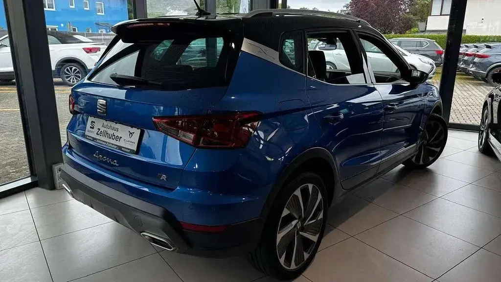 Gebraucht Seat Arona FR 110 PS (80 kW) 2022 Saphire blau / schwarz SUV