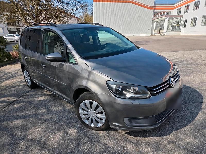 Gebraucht VW Touran 105 PS (77 kW) 2011 Grau Van / Kleinbus