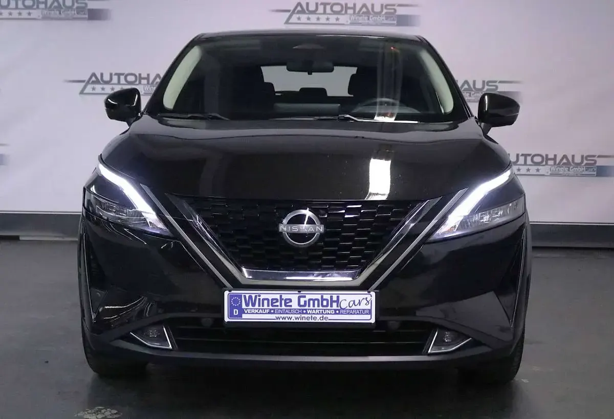 Gebraucht Nissan Qashqai 360º 158 PS (116 kW) 2022 Black (m) SUV