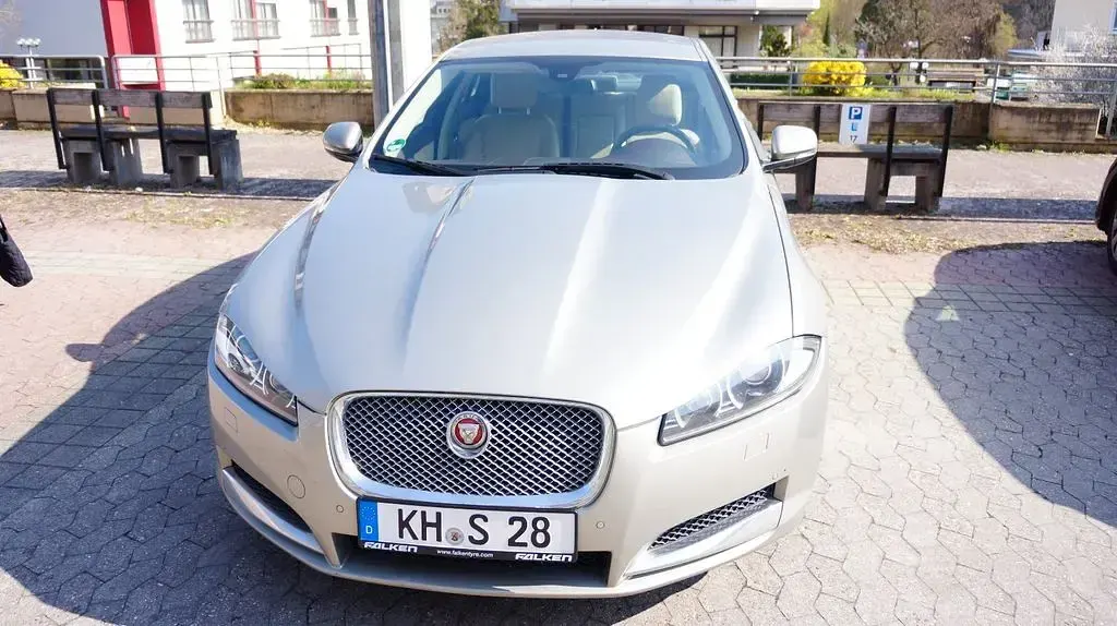 Brugt Jaguar XF 200 HK (147 kW) 2014 Guld Sedan
