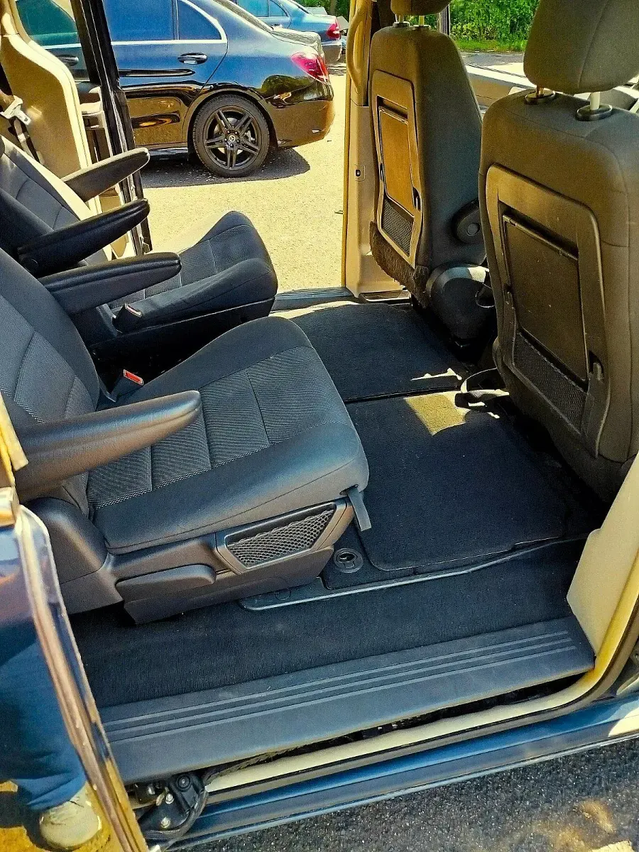 Gebraucht Chrysler Voyager 168 PS (123 kW) 2008 Blau Van / Kleinbus