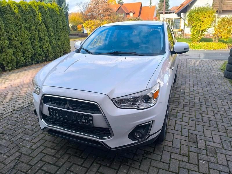 Weiß Gebraucht 2012 Mitsubishi ASX SUV | 4.990 € (Superpreis) - Bild 1/4
