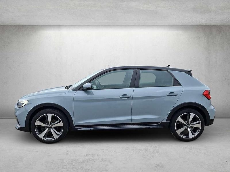 Gebraucht Audi A1 S-Line 110 PS (80 kW) 2023 Pfeilgrau perleffekt SUV