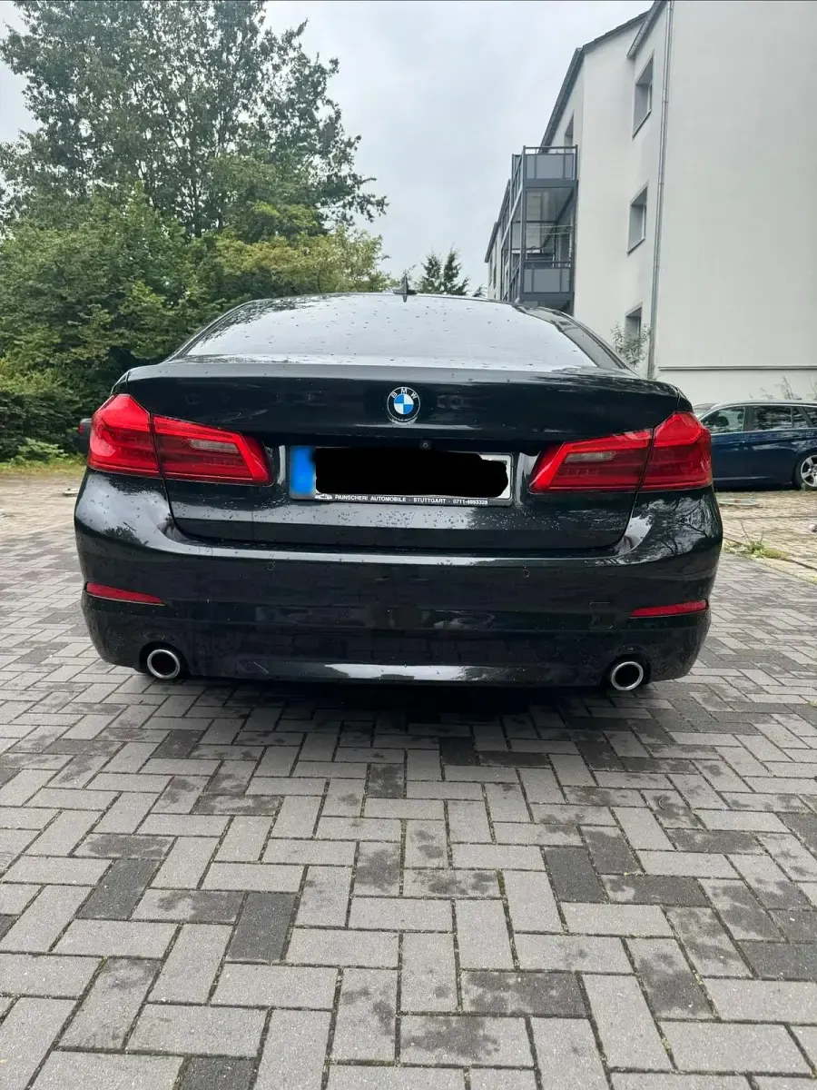 Gebraucht BMW 520 190 PS (139 kW) 2019 Schwarz Limousine
