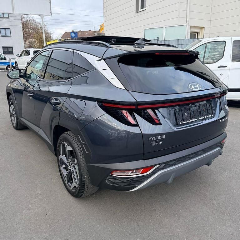 Gebraucht Hyundai Tucson Select 150 PS (110 kW) 2023 Grau SUV