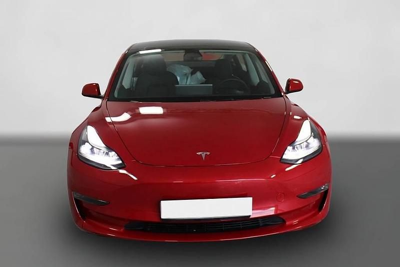 Gebraucht Tesla Model 3 392 kW (534 PS) 2022 Rot Limousine