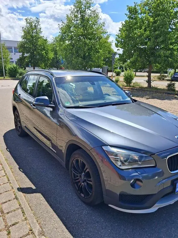 Gebraucht BMW X1 184 PS (135 kW) 2014 Grau SUV