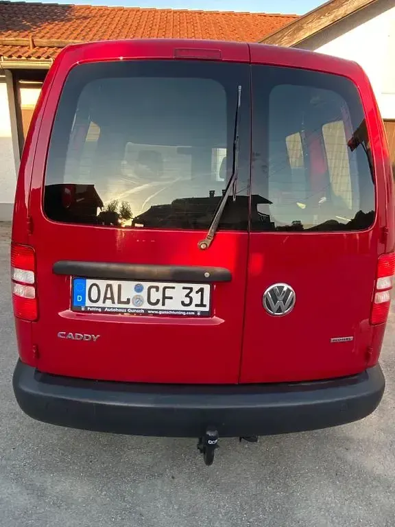 Gebraucht VW Caddy 109 PS (80 kW) 2012 Rot Van / Kleinbus