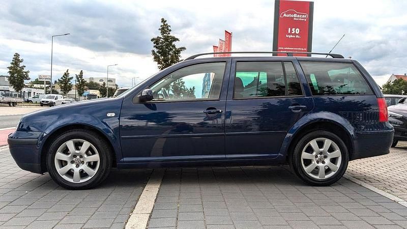 Gebraucht VW Golf IV Highline 116 PS (85 kW) 2002 Blau Kombi