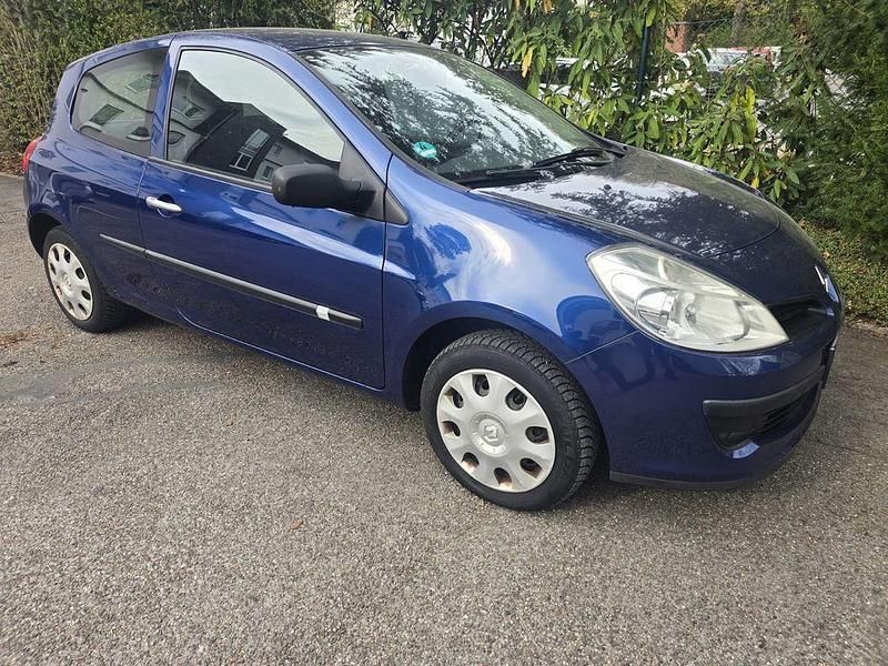 Gebraucht Renault Clio II 75 PS (55 kW) 2009 Blau Limousine