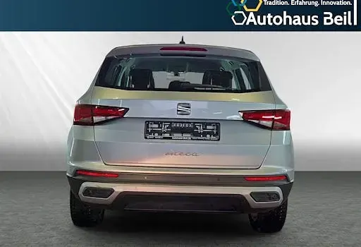 Usado Seat Ateca Style 150 CV (110 kW) 2024 Plateado SUV