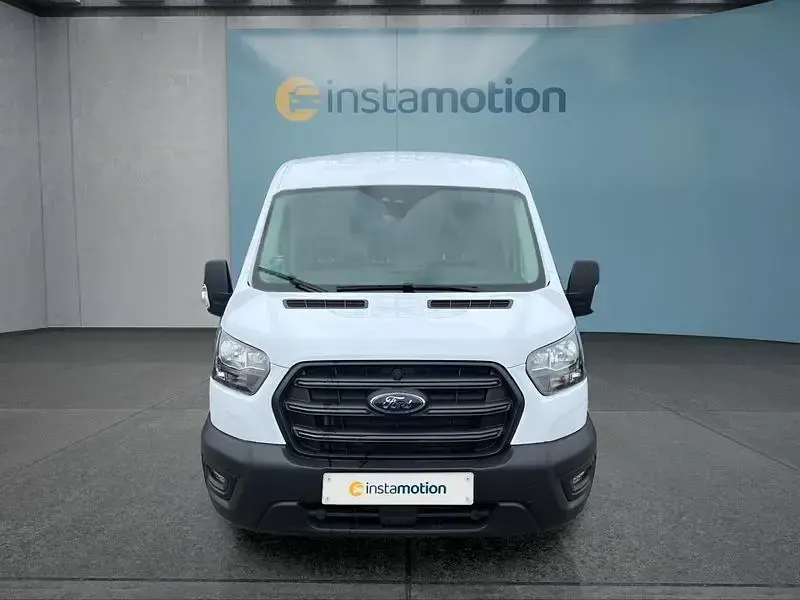 Gebraucht Ford Transit 131 PS (96 kW) 2024 Weiß Limousine