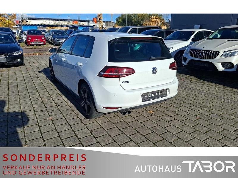 Gebraucht VW Golf VII GTE 150 PS (110 kW) 2016 Pure white Limousine