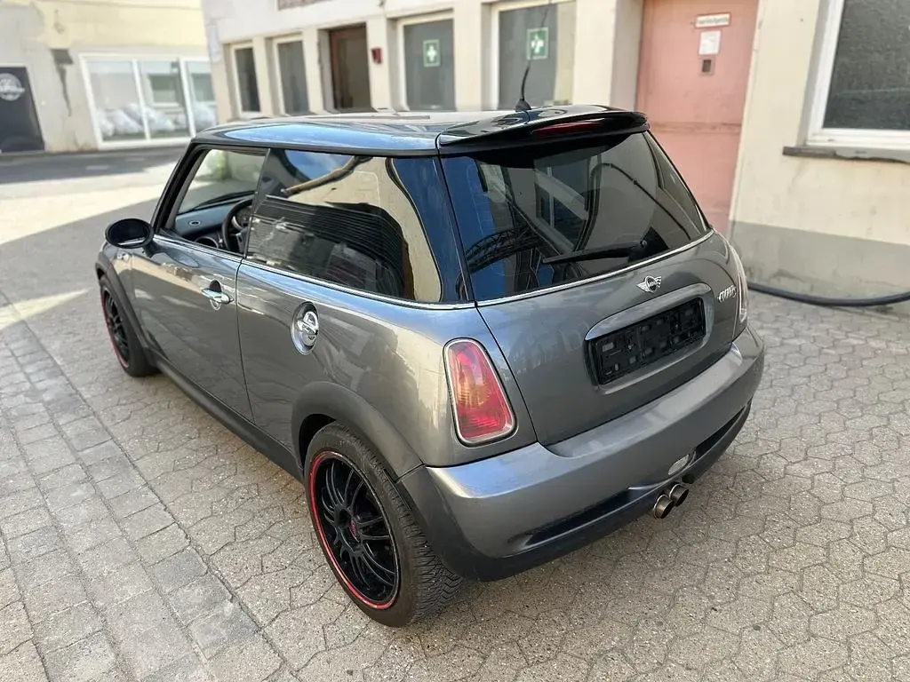 Gebraucht Mini Cooper S 163 PS (119 kW) 2002 Grau Kleinwagen