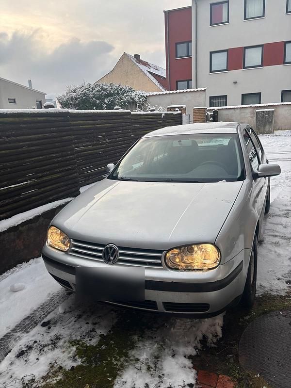 Gebraucht VW Golf IV 75 PS (55 kW) 2003 Silber Kleinwagen