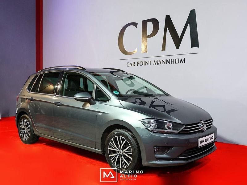 Grau Gebraucht 2018 VW Golf Sportsvan Allstar Van / Kleinbus | 15.750 € (Teuer) - Bild 1/4