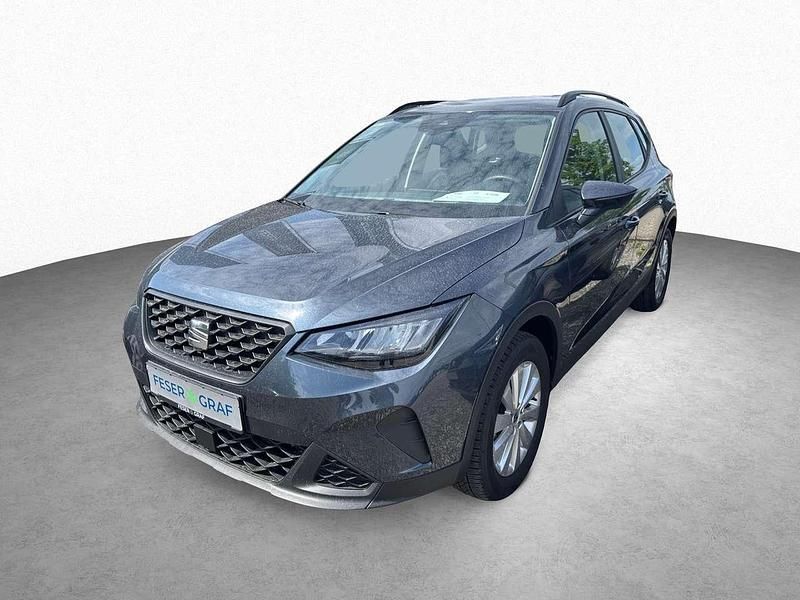 Magnetic grau Gebraucht 2024 Seat Arona Style SUV | 18.440 € (Guter Preis) - Bild 1/4