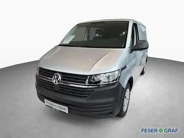 Neu VW T6.1 150 PS (110 kW) 2025 Reflexsilber Van
