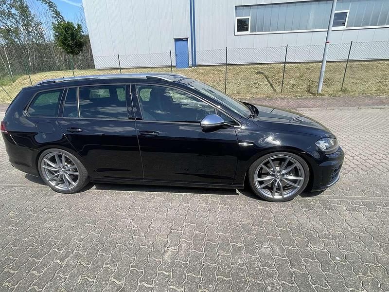 Gebraucht 2015 VW Golf VII R | 25.700 € (Teuer) - Bild 1/4