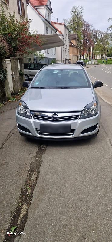 Gebraucht Opel Astra 90 PS (66 kW) 2010 Grau Kombi