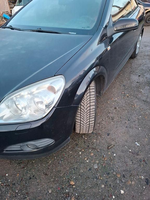 Gebraucht Opel Astra Cabriolet Edition 116 PS (85 kW) 2008 Schwarz Cabrio