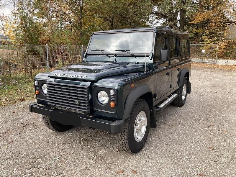 Gebraucht Land Rover Defender 122 PS (89 kW) 2015 Grün SUV
