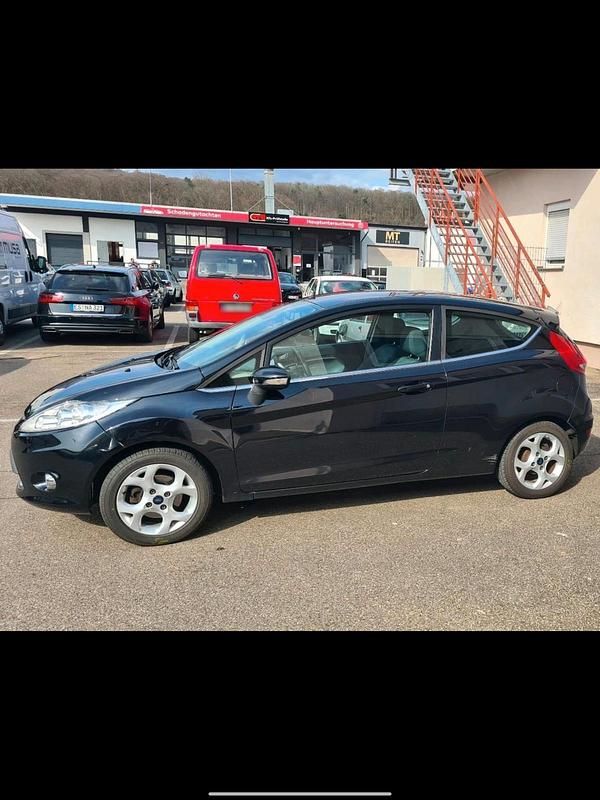 Gebraucht Ford Fiesta S 82 PS (60 kW) 2010 Schwarz Kleinwagen