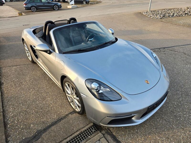 Silber Gebraucht 2017 Porsche Boxster Cabrio | 53.600 € (Fairer Preis) - Bild 1/4