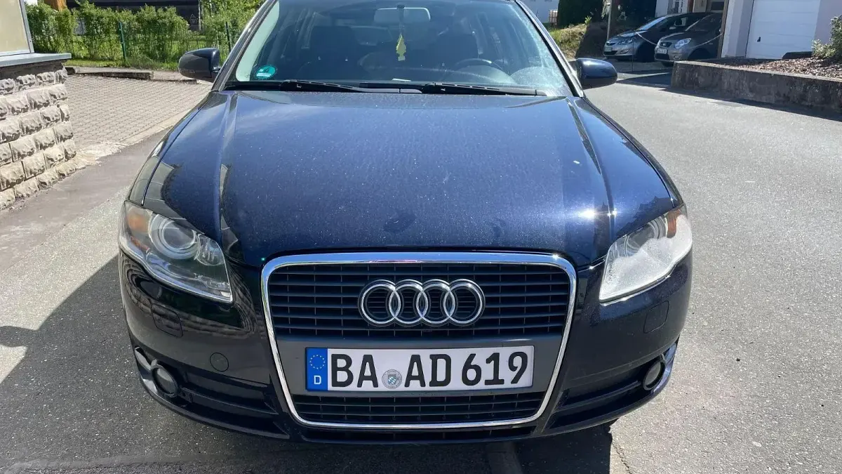 Gebraucht Audi A4 131 PS (96 kW) 2006 Blau Kombi