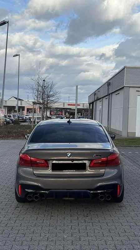 Gebraucht BMW M5 Competition Edition 625 PS (459 kW) 2019 Andere farben Limousine