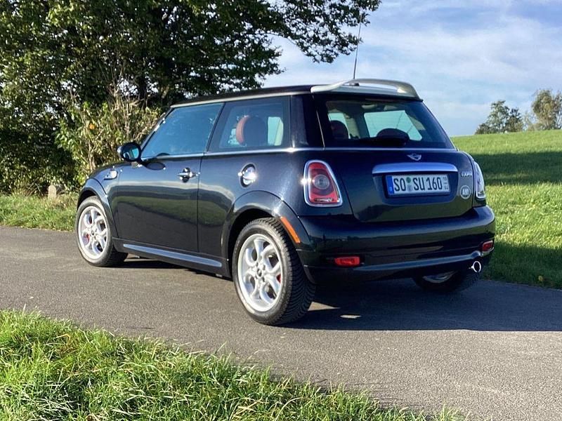 Gebraucht Mini Cooper 120 PS (88 kW) 2006 Schwarz Kleinwagen