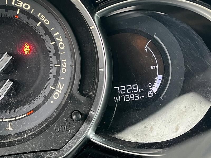 Gebraucht DS Automobiles DS3 So Chic 99 PS (72 kW) 2016 Rot Kleinwagen