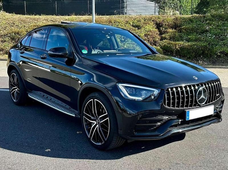 Schwarz Gebraucht 2021 Mercedes GLC43 AMG AMG Coupé | 61.500 € (Etwas zu teuer) - Bild 1/4