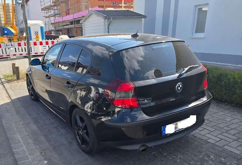 Gebraucht BMW 116 116 PS (85 kW) 2007 Schwarz Kleinwagen