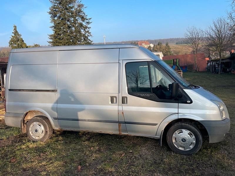 Gebraucht Ford Transit 116 PS (85 kW) 2011 Silber Van / Kleinbus