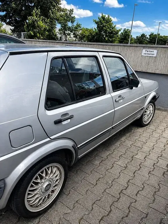 Gebraucht VW Golf II 75 PS (55 kW) 1985 Silber Kleinwagen