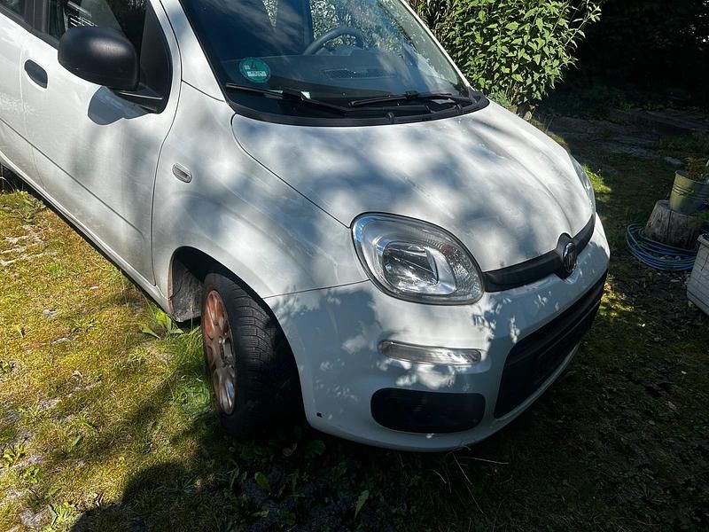 Weiß Gebraucht 2019 Fiat Panda Kleinwagen | 5.999 € (Fairer Preis) - Bild 1/4