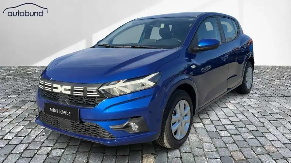 Używany Dacia Sandero Expression 101 KM (74 kW) 2024 Niebieski Sedan/Limuzyna