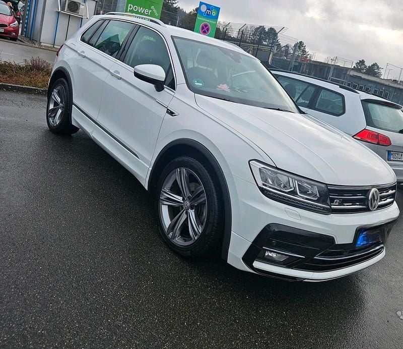 Weiß Gebraucht 2018 VW Tiguan R SUV | 16.777 € (Superpreis) - Bild 1/4