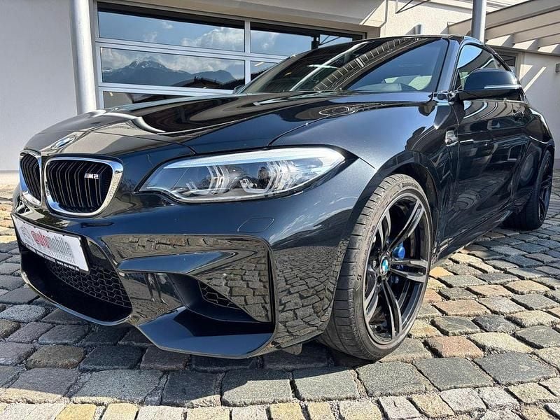 Gebraucht BMW M2 Performance 370 PS (272 kW) 2018 Blacksapphire metallic Coupé