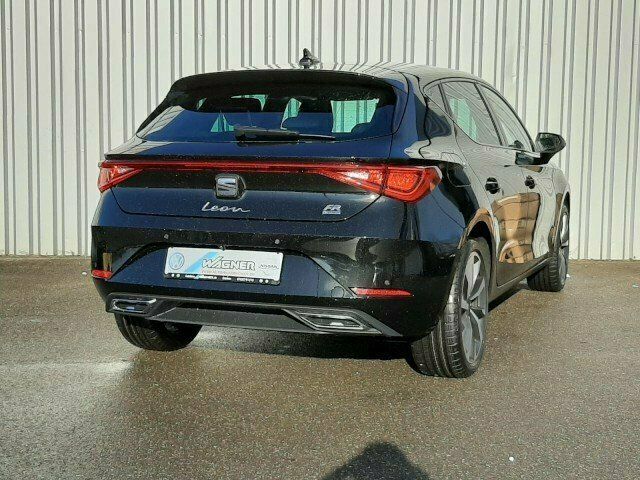 Gebraucht Seat Leon FR 204 PS (150 kW) 2020 Schwarz metallic Limousine