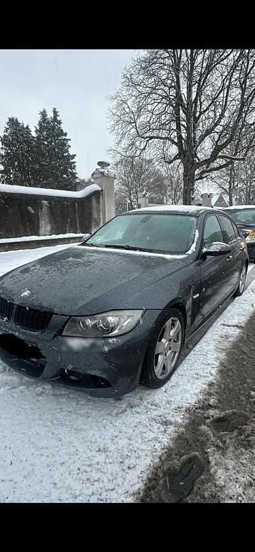 Gebraucht BMW 325 M Sport 197 PS (144 kW) 2008 Grau Limousine