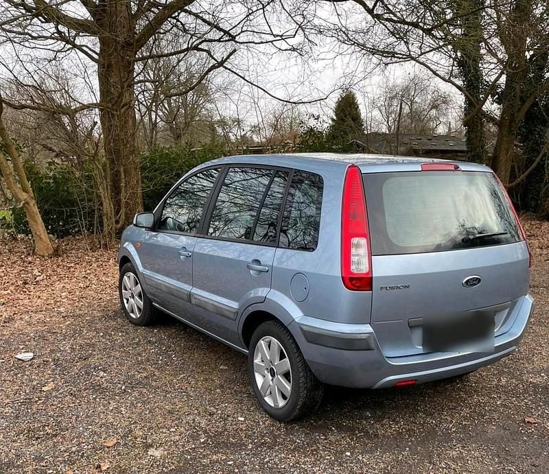 Gebraucht Ford Fusion 80 PS (58 kW) 2007 Grau Kleinwagen