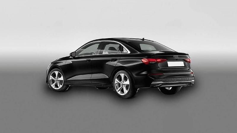 Używany Audi A3 Advanced 150 KM (110 kW) 2025 Czarny Sedan/Limuzyna