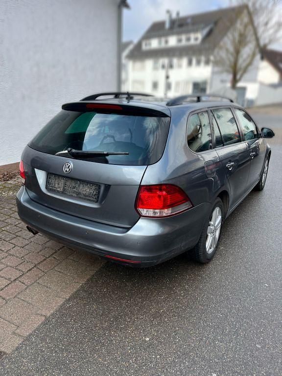 Gebraucht VW Golf VII Match 140 PS (102 kW) 2012 Grau Kombi