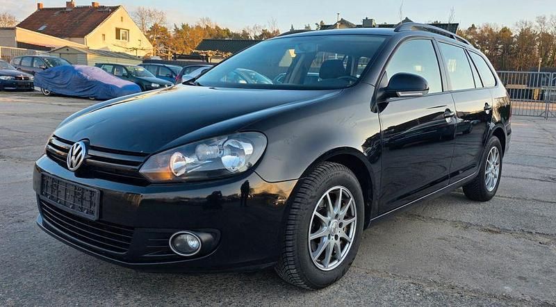 Gebraucht VW Golf VI Trendline 105 PS (77 kW) 2012 Schwarz Kleinwagen