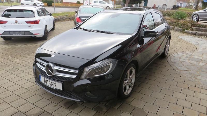 Gebraucht Mercedes A200 156 PS (114 kW) 2012 Schwarz Kombi