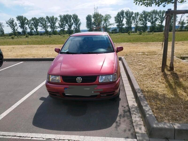 Rot Gebraucht 1997 VW Polo Kleinwagen | 1.300 € (Guter Preis) - Bild 1/4