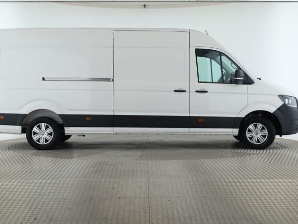 Neu VW Crafter 140 PS (102 kW) 2025 Weiß (candyweiß) Van
